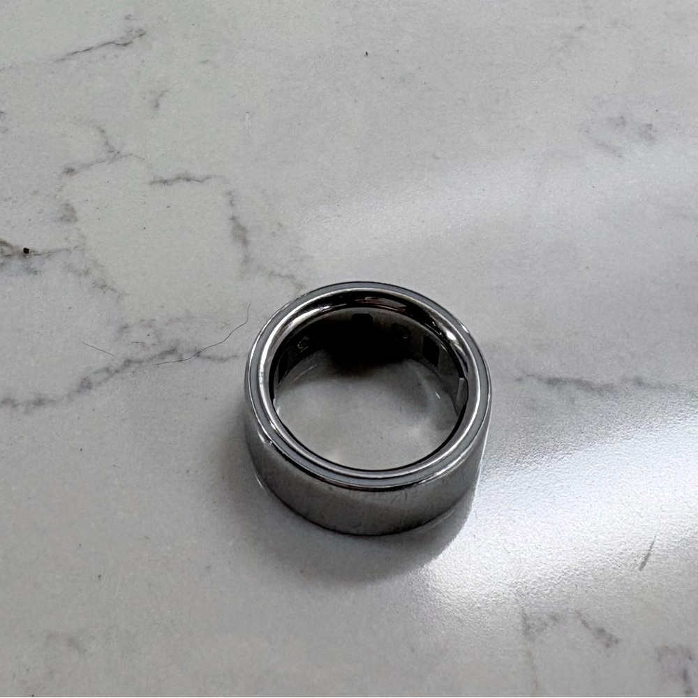 Silver Oura Ring 4, Size 8
